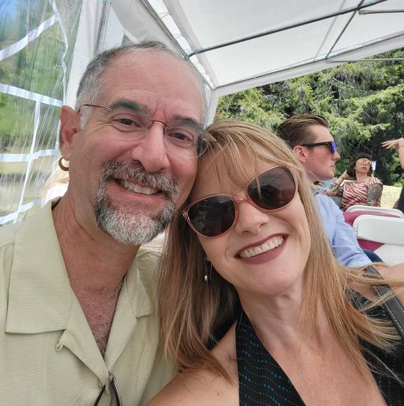 Meet your Posher, Michelle - Picture 1 of 1